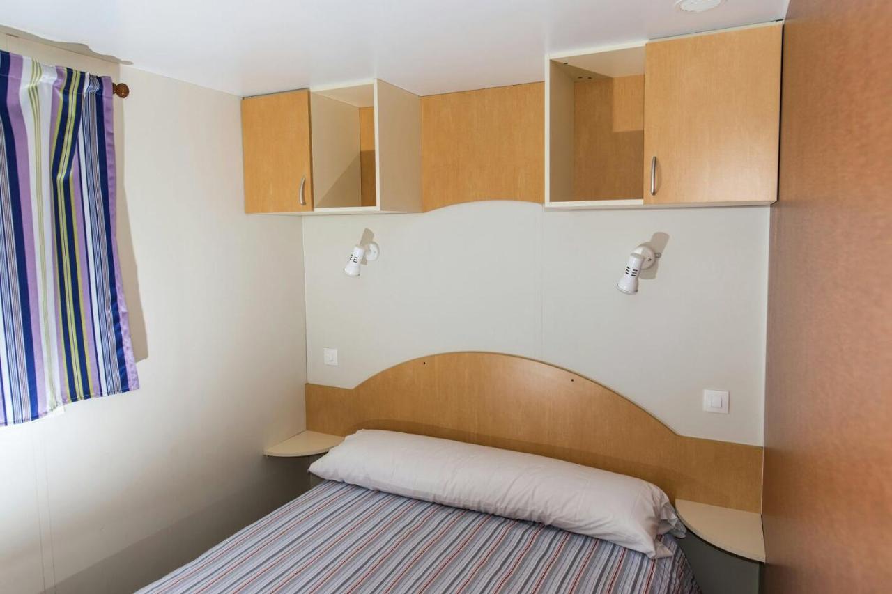 Camping Las Gaviotas Naveces Exterior photo