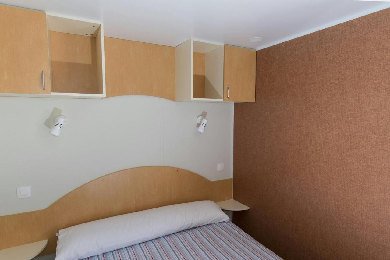 Camping Las Gaviotas Naveces Exterior photo
